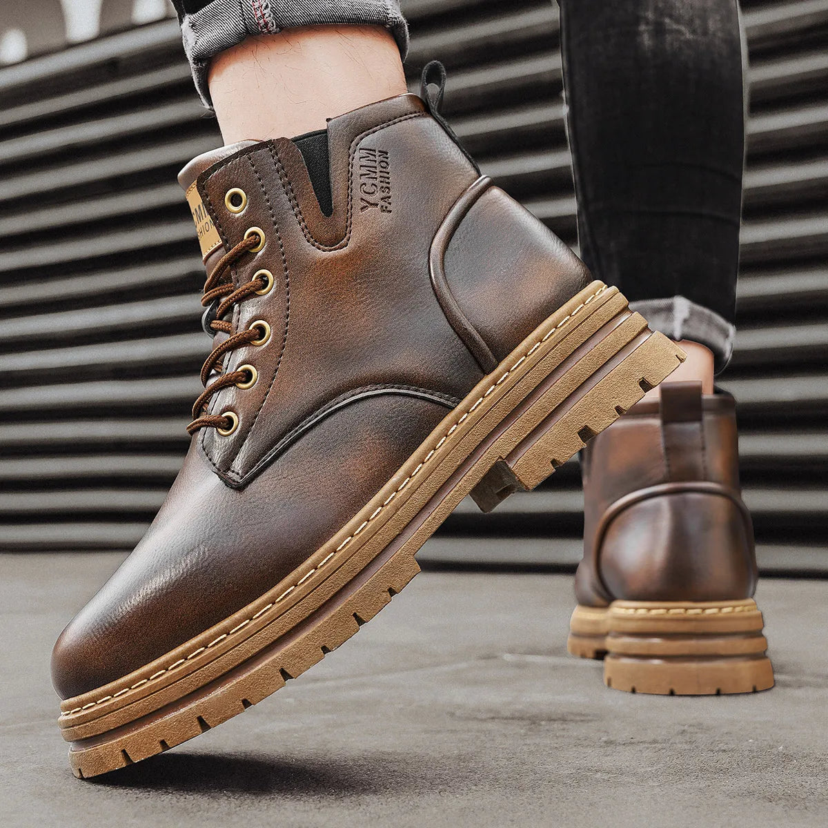 Boots Men All Season Outdoor Work Shoes Anti Slip and Comfortable Black Ankle Boots Fashionable British Casual Denim Boots 2025