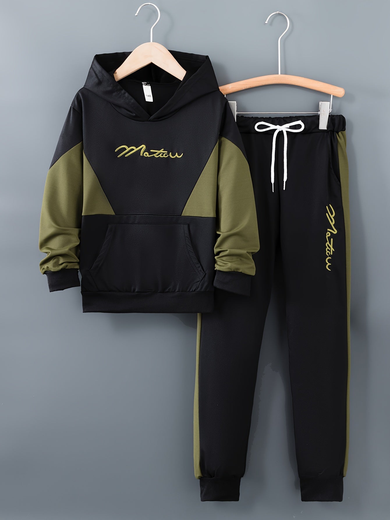 Boys' Stylish Color Block "MASTOR" Hoodie & Jogger Set - Cozy Polyester, Drawstring, Fall/Winter Casual Outfit, Jogging Suits, Perfect for Outdoor