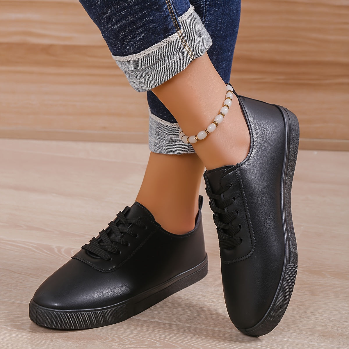 Women's Minimalist Low Top Sneakers, Solid Color Round Toe Lace Up Faux Leather Shoes, Casual Walking Sneakers