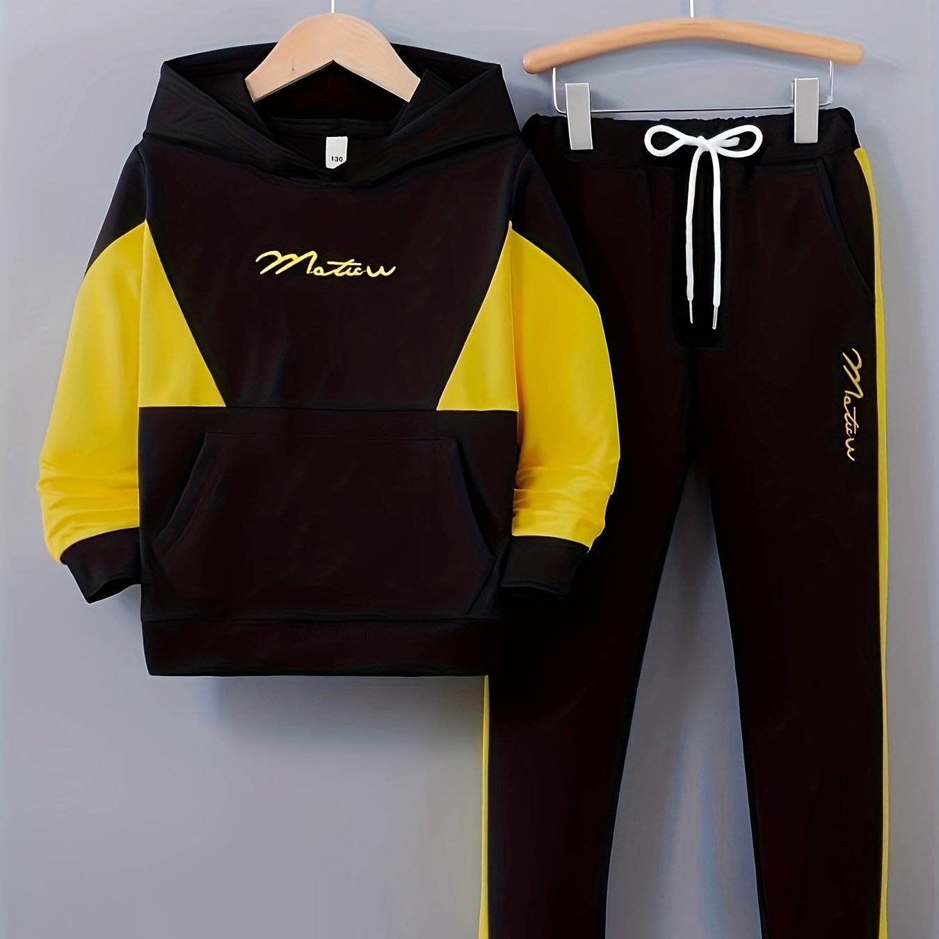 Boys' Stylish Color Block "MASTOR" Hoodie & Jogger Set - Cozy Polyester, Drawstring, Fall/Winter Casual Outfit, Jogging Suits, Perfect for Outdoor