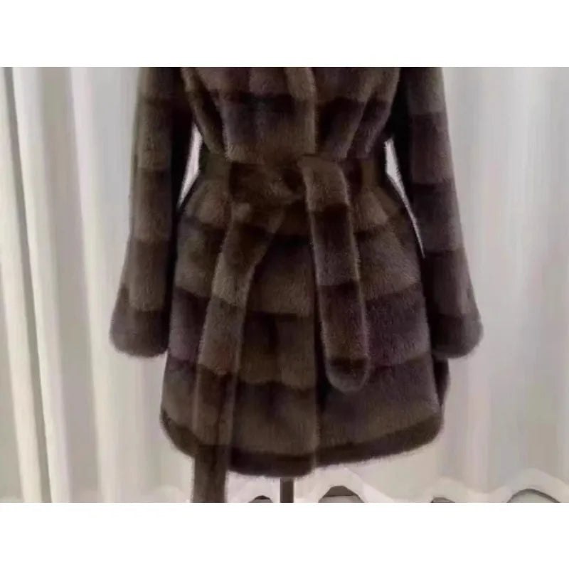 A New Eco-friendly Fur Coat with A Hood Young Sweet and Noble Imitating Fur and European Mink Fleece One-piece Coat Fashion Warm
