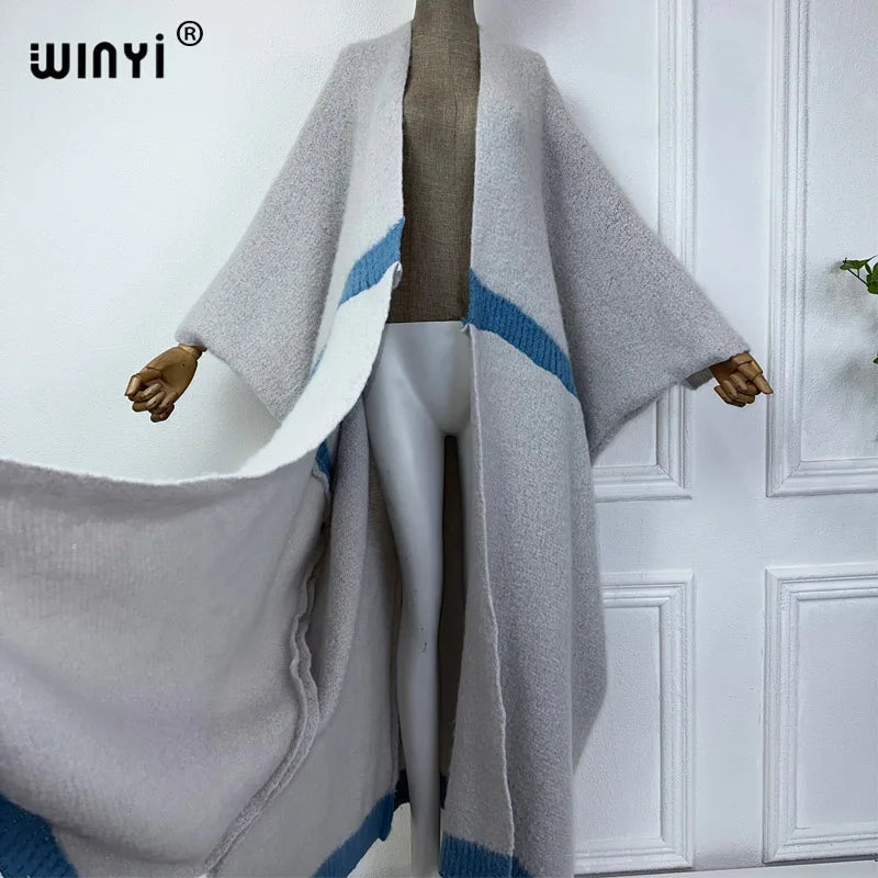 WINYI winter outfits for women Luxury Fur Neutral coat Thick comfortable Warm Solid color fashion coat poncho long down dress