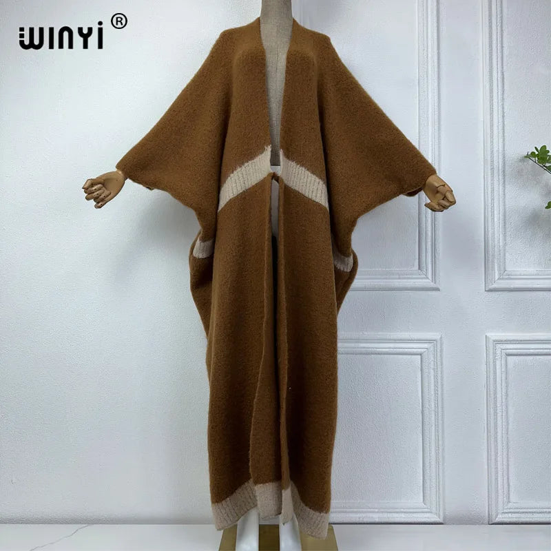 WINYI winter outfits for women Luxury Fur Neutral coat Thick comfortable Warm Solid color fashion coat poncho long down dress