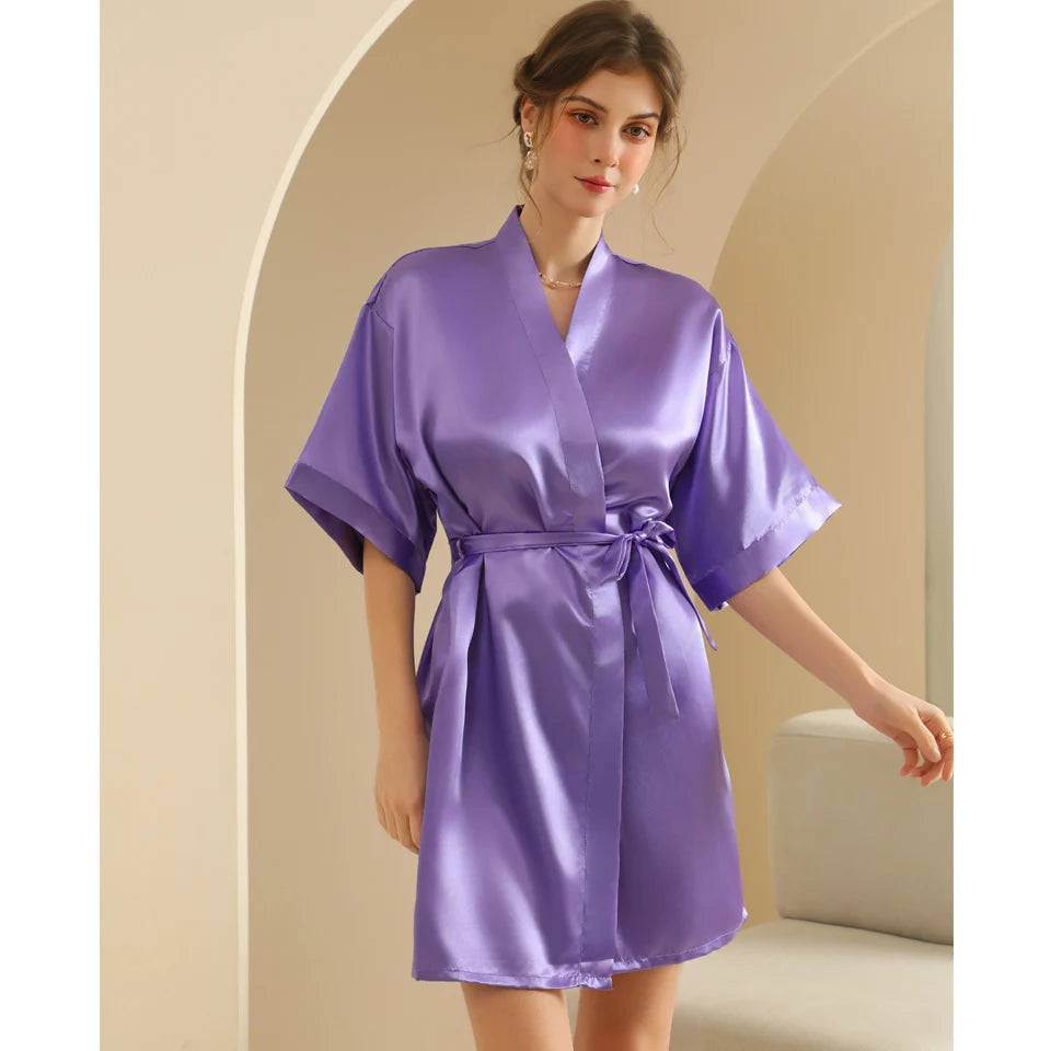 Wedding Bathrobe Bride Robe La Mariée Gown Bridal Robe White Elegant Bridal Nightgown for Brides Témoins
