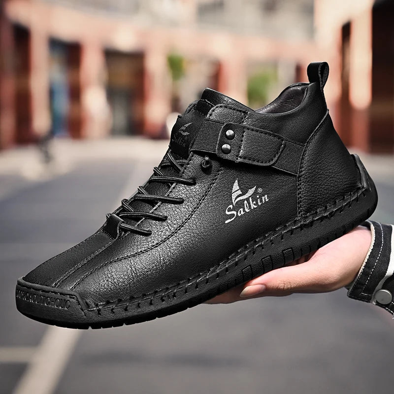 New 2025 Handmade Leather Casual Men Shoes Design Sneakers Man Breathable Leather Shoes Men Ankle Boots Outdoor