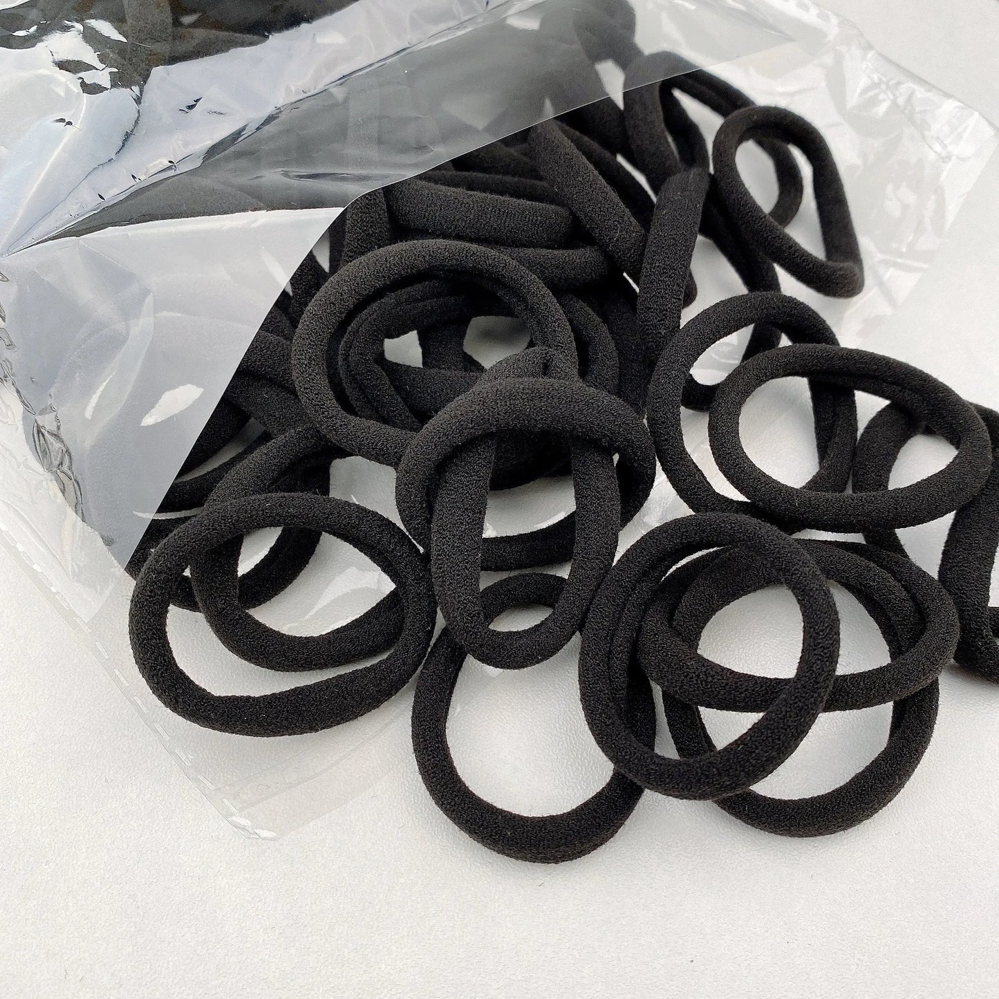 Fashionable and High Elastic Rubber Bands For Women's Headbands Sports Headbands Headwear Decorations High-Quality Headbands
