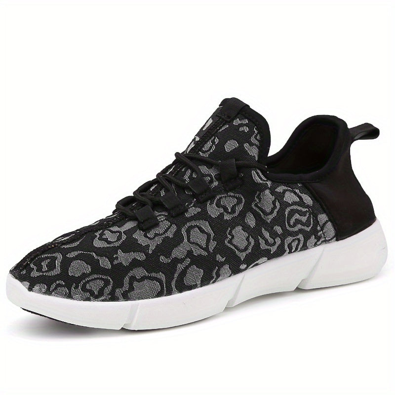 Men's LED Light-Up Sneakers - Rechargeable Glow Trainers with Adjustable Lace-Up Design, Green & Red Neon Effect, EVA Cushioned Sole, Breathable Mesh Lining for All-Day Comfort, Perfect for Streetwear & Casual Wear
