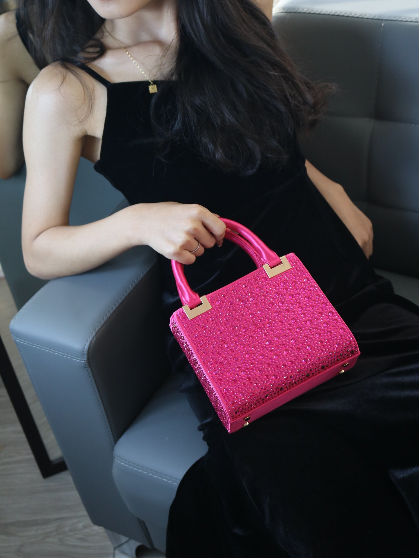 [Trending] Elegant Rhinestone Square Evening Clutch - Perfect for Weddings, Proms & Formal Events - Magenta with Polyester Lining